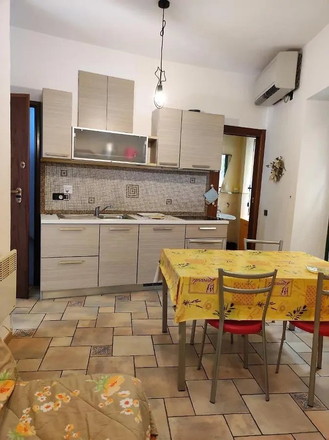 Bilocale Nella Vecchia Citta' Di Mentone Apartment